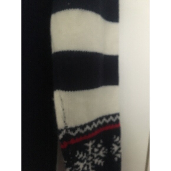 Blizzard Bay Women's Pullover Ugly Christmas Sweater Penguin Size Small - Picture 7 of 7